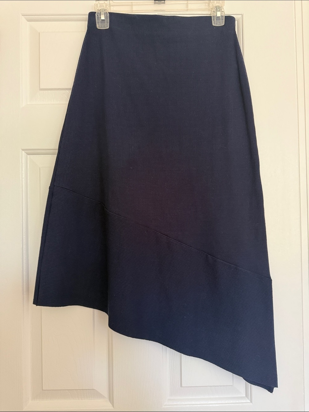 Zara, size M Women's Navy Asymmetric A-Line Skirt